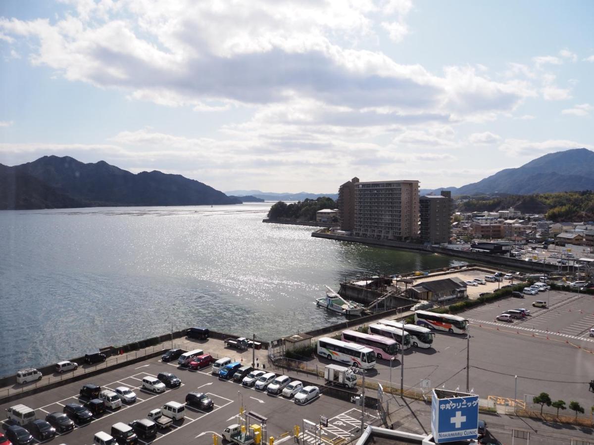 הצוקייצ'י Miyajima Coral Hotel מראה חיצוני תמונה
