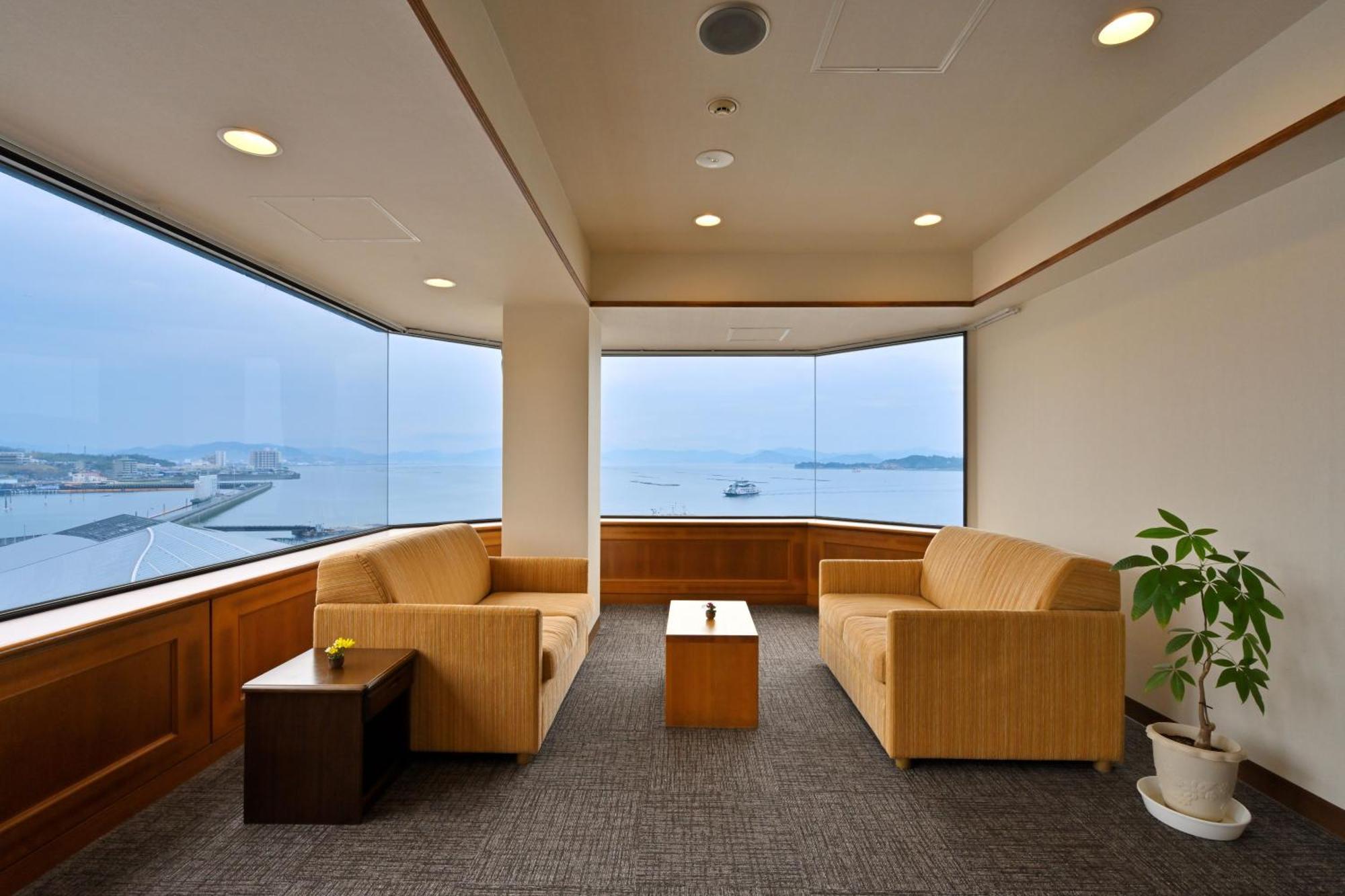 הצוקייצ'י Miyajima Coral Hotel מראה חיצוני תמונה